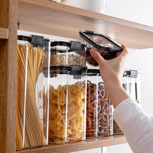 AIRTIGHT TRANSPARENT FOOD STORAGE CONTAINERS